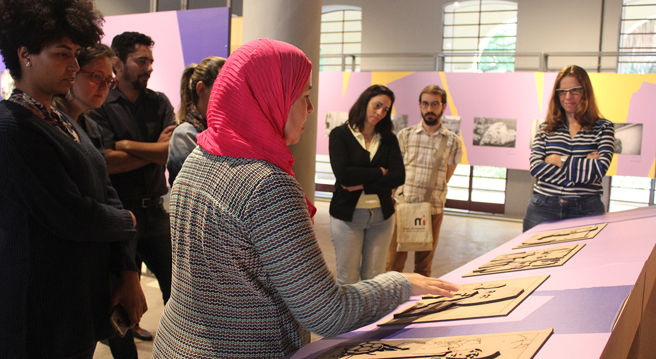 Foto del programa para el público interno del museo.